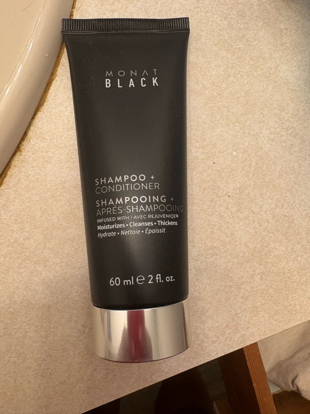 MONAT BLACK Men’s Shampoo + Conditioner — Black